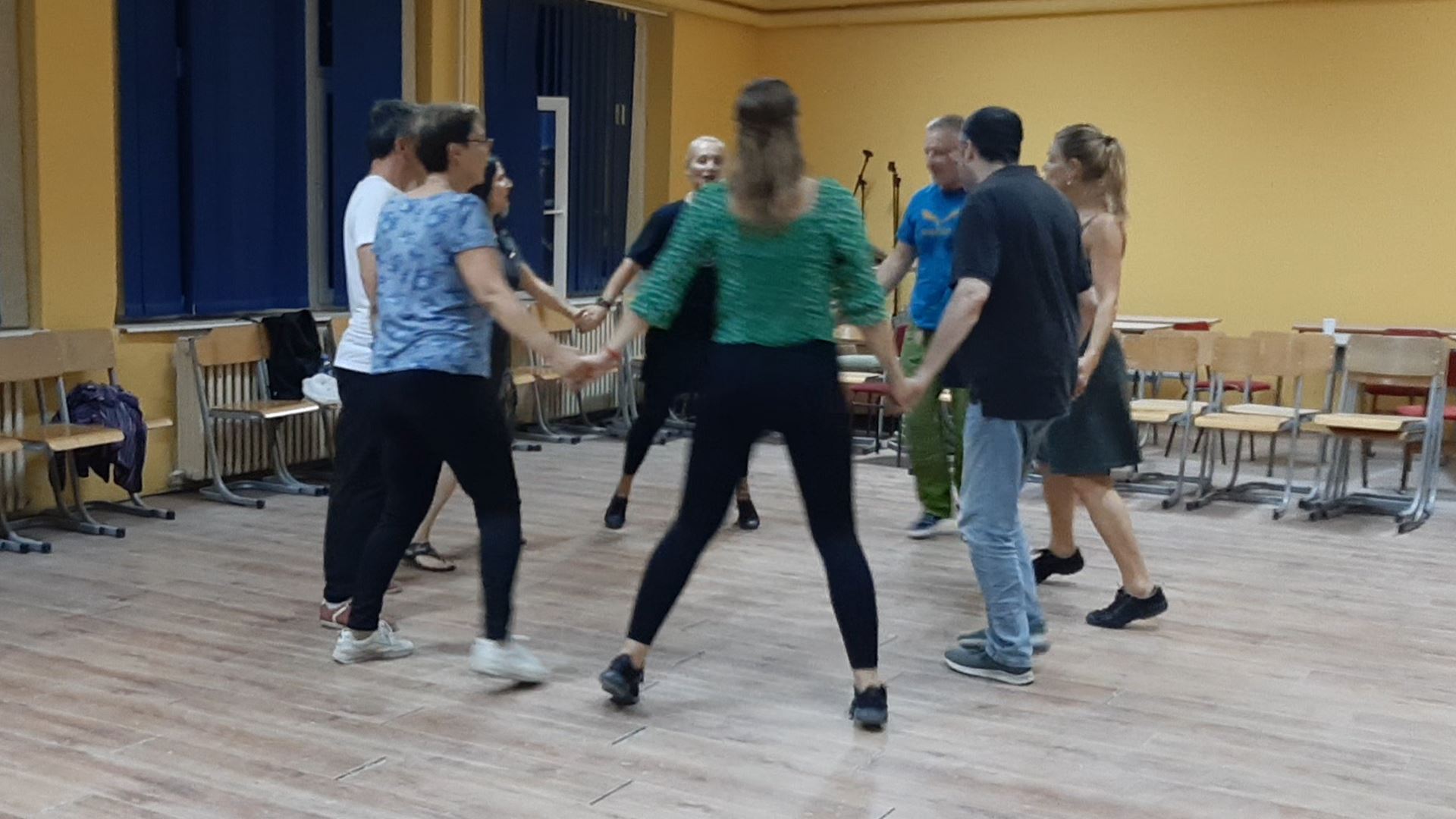Čas plesa - Letnja škola srpskog jezika Serbonika